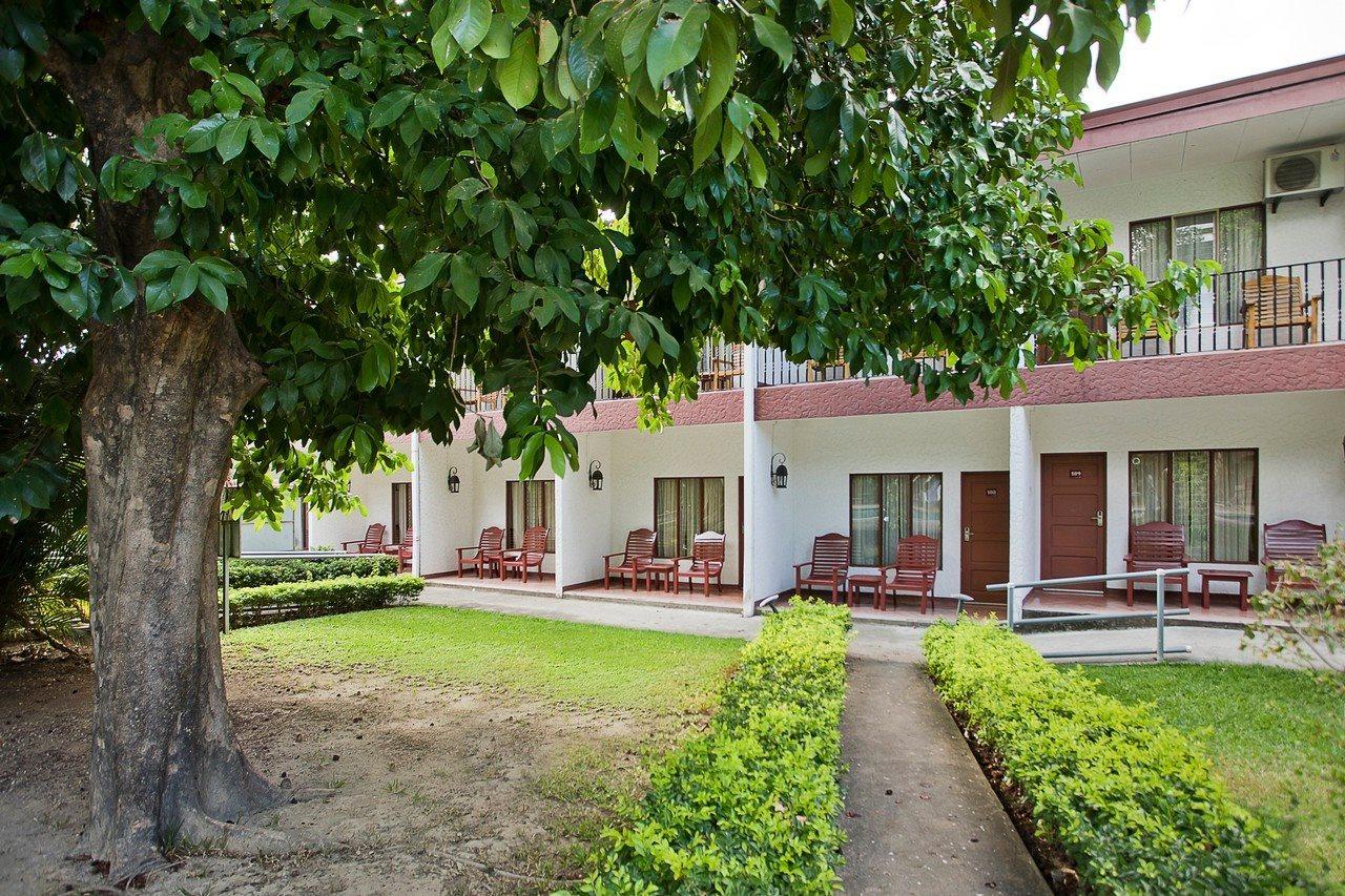 Hotel Boyeros Liberia Extérieur photo