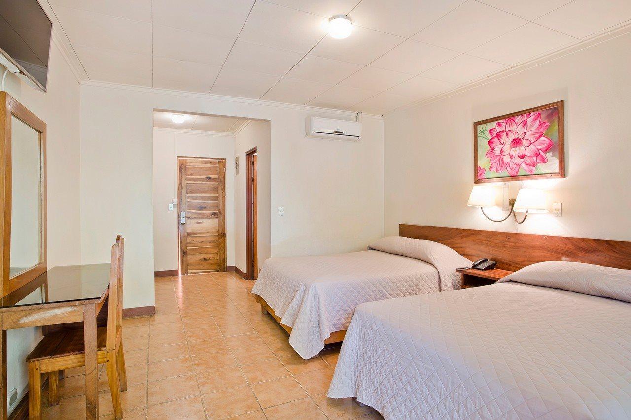 Hotel Boyeros Liberia Extérieur photo