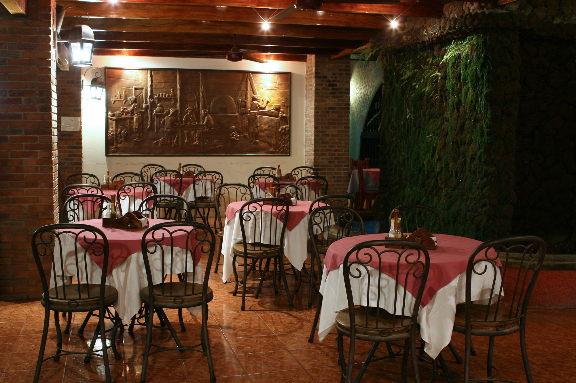 Hotel Boyeros Liberia Extérieur photo